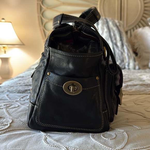 Coach Legacy Turnlock Bag - Picture 4 of 15